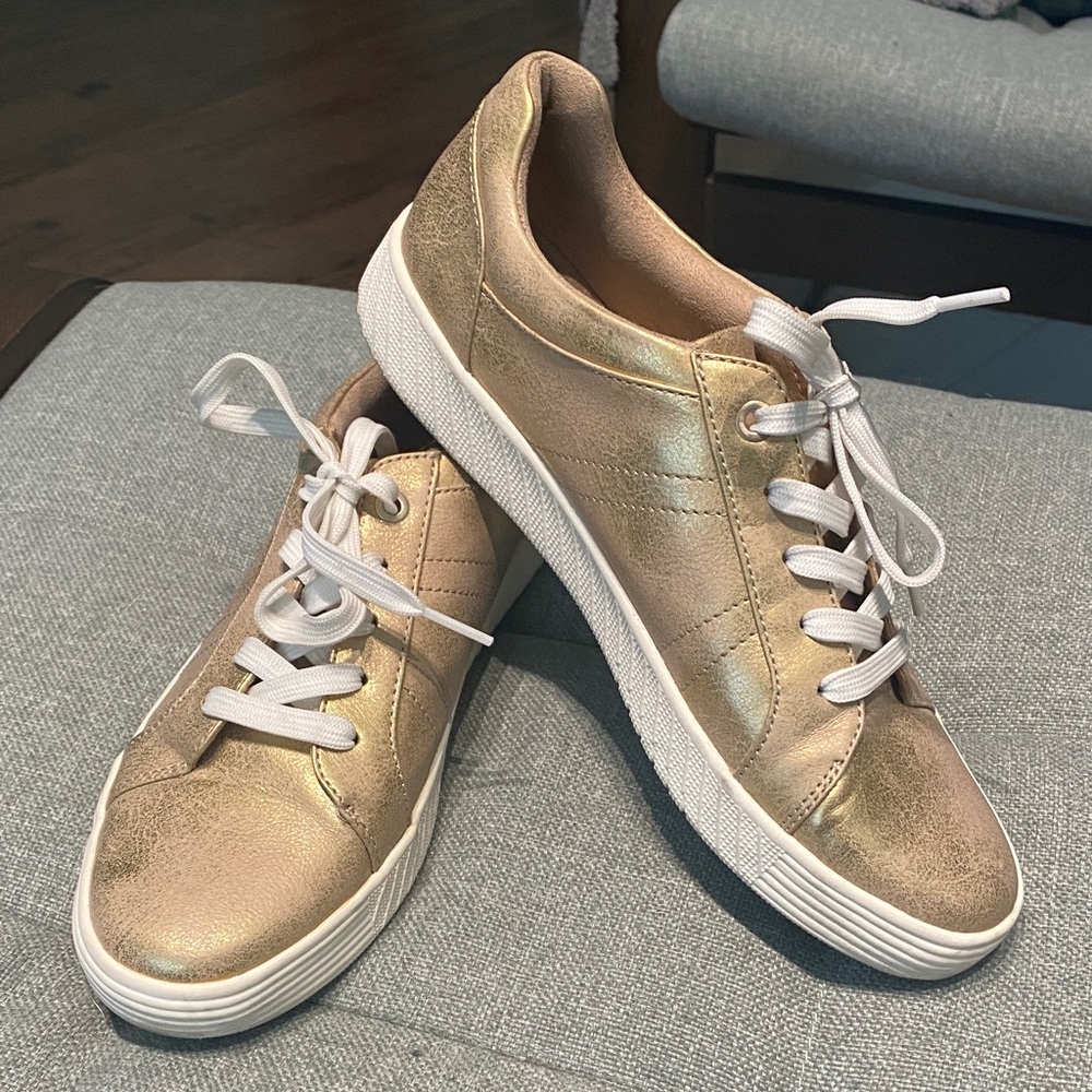 SOUL Naturalizer Metallic Gold Sneakers